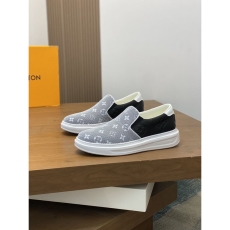 Louis Vuitton Low Shoes